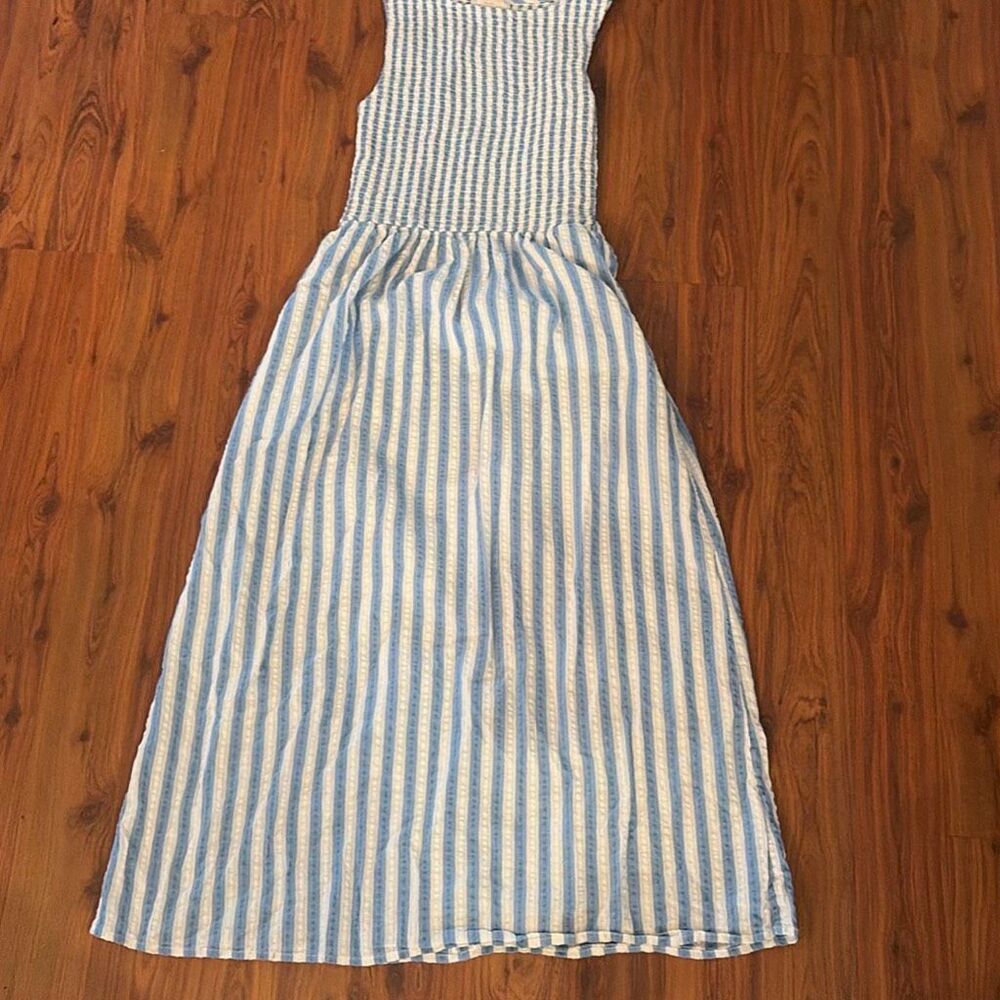 Caroline Constas blue and white striped sleeveless smocked front dress size smal